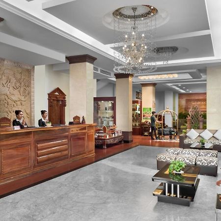 Green Palace Hotel Phnom Penh Exterior photo