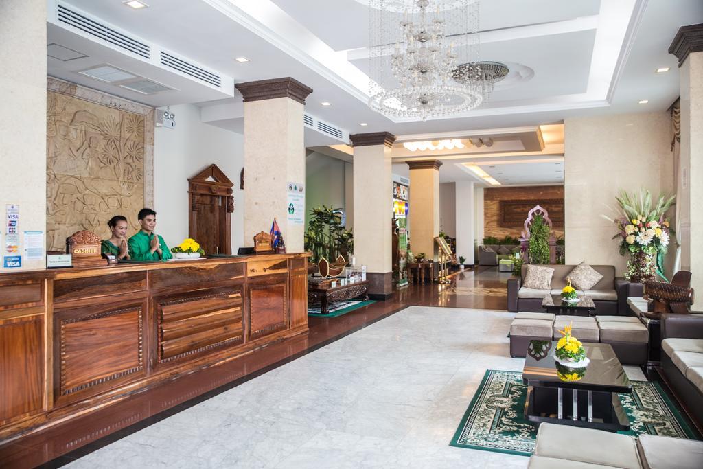 Green Palace Hotel Phnom Penh Exterior photo