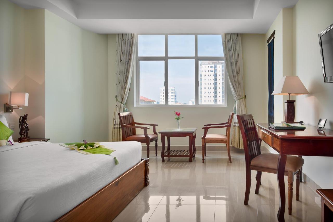 Green Palace Hotel Phnom Penh Exterior photo